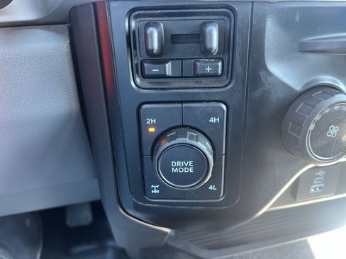 Used 2023 Ford F250 XLT w/ 360-Degree Camera Package image 24
