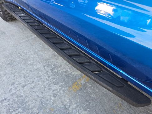 Used 2022 GMC Sierra 1500 AT4 w/ AT4 Preferred Package image 21