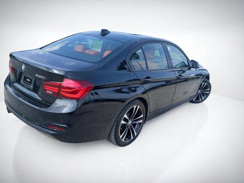 Used 2018 BMW 330i Sedan w/ Convenience Package RWD image 5