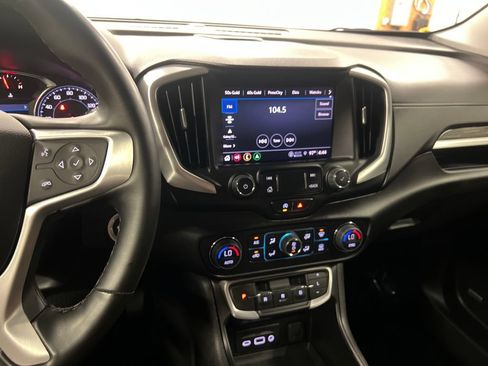 Certified 2023 GMC Terrain SLT w/ Infotainment Package II AWD/4WD image 22