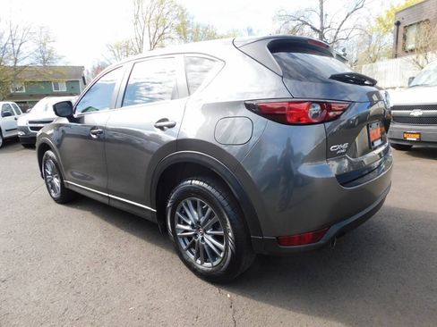 Used 2017 MAZDA CX-5 Touring w/ Preferred Equipment Package AWD/4WD image 3