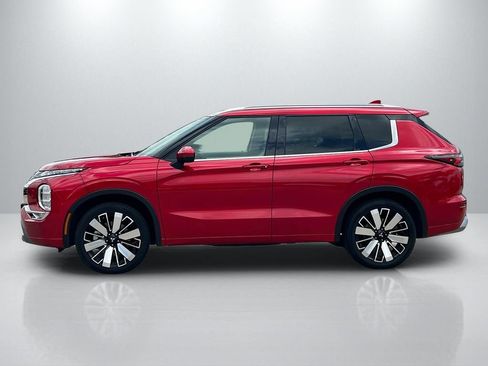 Used 2025 Mitsubishi Outlander SEL AWD/4WD image 8