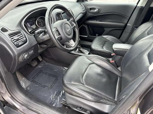 Used 2018 Jeep Compass Limited AWD/4WD image 13