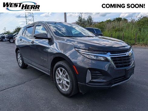 Used 2023 Chevrolet Equinox LT AWD/4WD image 1