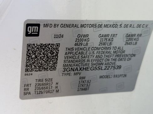 Used 2025 Chevrolet Equinox LT FWD image 30