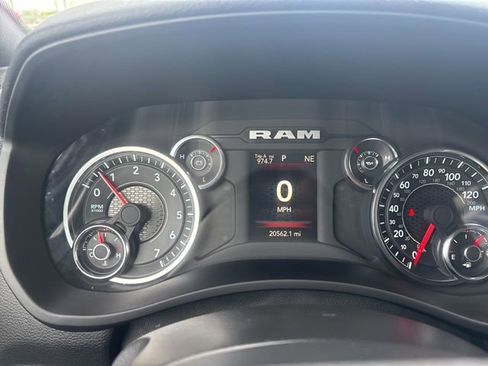 Used 2024 RAM 2500 Big Horn w/ Bed Utility Group image 15