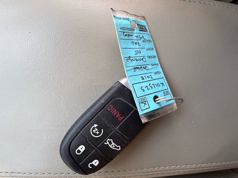 Used 2018 Dodge Durango GT image 23