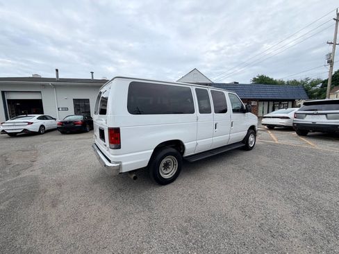 Used 2012 Ford E-350 and Econoline 350 XLT RWD image 11