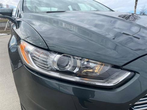 Used 2016 Ford Fusion Titanium image 95