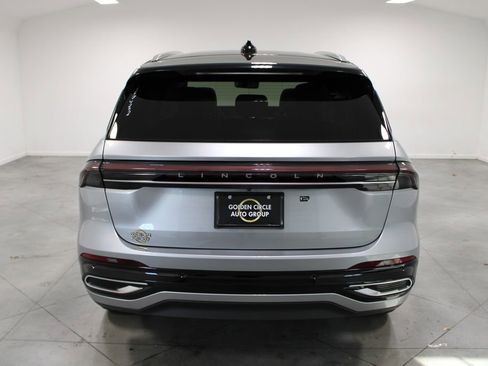 New 2026 Lincoln Nautilus Reserve image 7