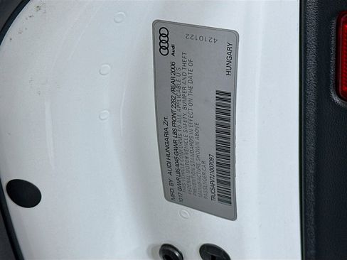 Used 2018 Audi TT 2.0T w/ Technology Package image 12