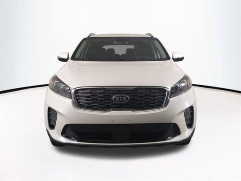 Used 2020 Kia Sorento LX w/ LX I4 Convenience Package FWD image 3