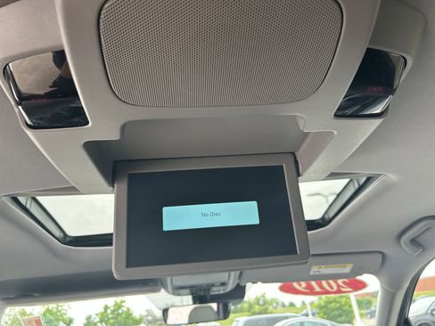 Used 2019 Honda Pilot Touring image 21