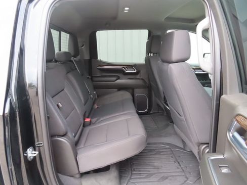 Used 2024 GMC Sierra 1500 Elevation w/ Preferred Package AWD/4WD image 28