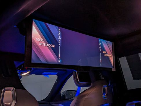 New 2026 BMW 760i xDrive image 44