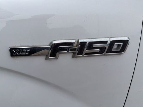Used 2011 Ford F150 XLT w/ XLT Chrome Pkg image 11