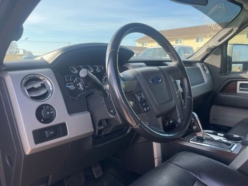 Used 2012 Ford F150 Lariat w/ Lariat Chrome Pkg image 13