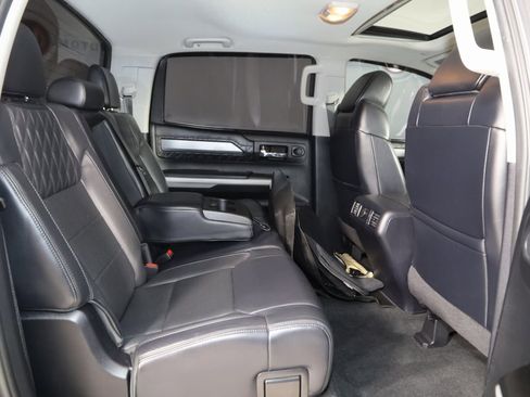 Used 2019 Toyota Tundra Platinum image 14