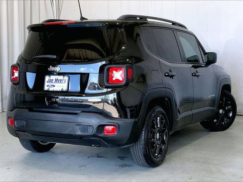 Used 2020 Jeep Renegade Latitude image 13