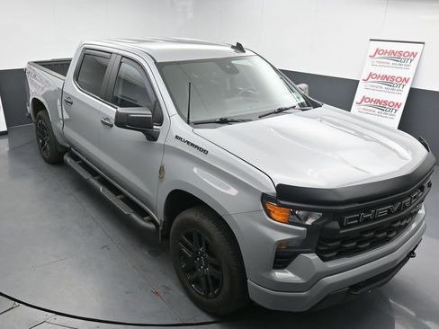 Used 2024 Chevrolet Silverado 1500 Custom w/ LPO, Dark Essentials Package image 10