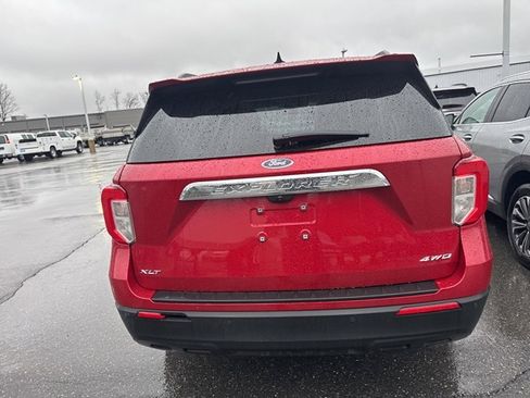 Certified 2023 Ford Explorer XLT image 17