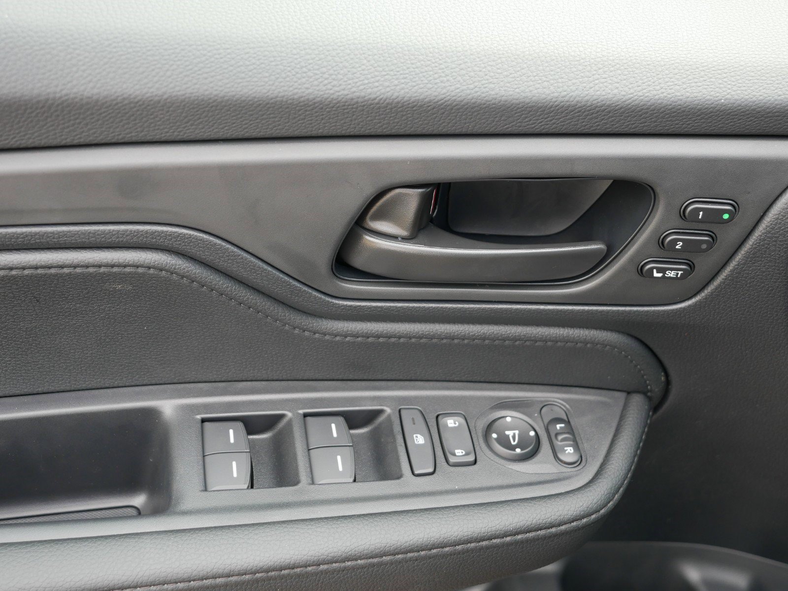 New 2026 Honda Odyssey Sport-L image 12