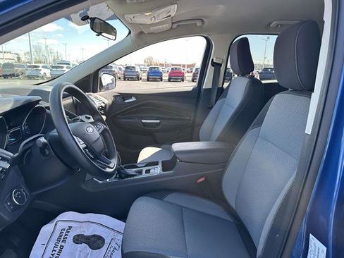 Used 2019 Ford Escape SE FWD image 10