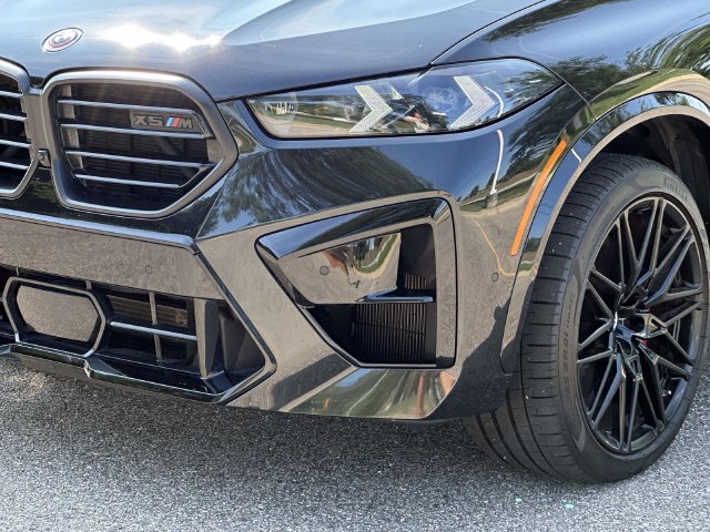 Used 2025 BMW X5 M Competition w/ Executive Package AWD/4WD image 11