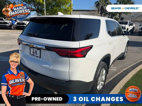 Used 2023 Chevrolet Traverse LS image 4
