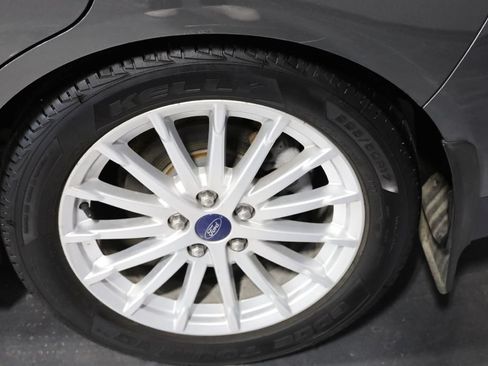 Used 2015 Ford C-MAX Energi SEL w/ Exterior Protection Package FWD image 37