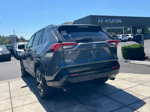 Used 2022 Toyota RAV4 XSE w/ Premium Package AWD/4WD image 9
