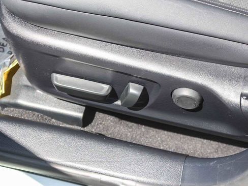 Used 2025 Lexus IS 350 F Sport RWD image 20