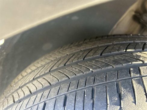 Used 2024 Hyundai Santa Cruz Limited image 10