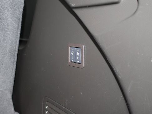 Certified 2024 Buick Enclave Premium image 32