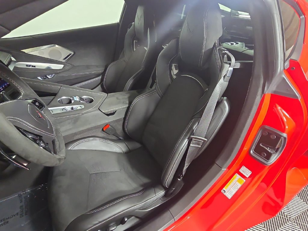 Used 2026 Chevrolet Corvette Stingray Premium Cpe w/ 3LT RWD image 11
