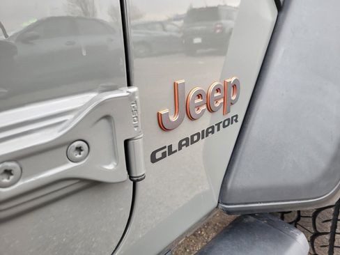 Used 2021 Jeep Gladiator Mojave image 21