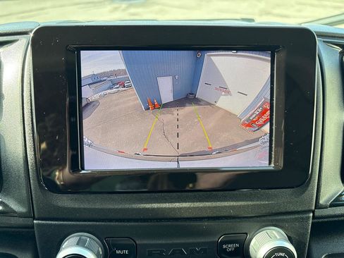 Used 2024 RAM ProMaster 2500 image 28