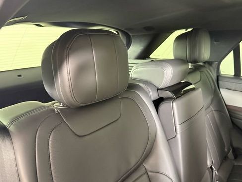 Used 2024 Land Rover Range Rover Sport Dynamic SE image 25