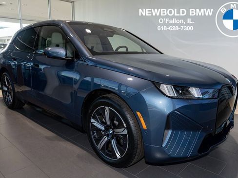 Used 2026 BMW iX xDrive45 w/ Premium Package image 1