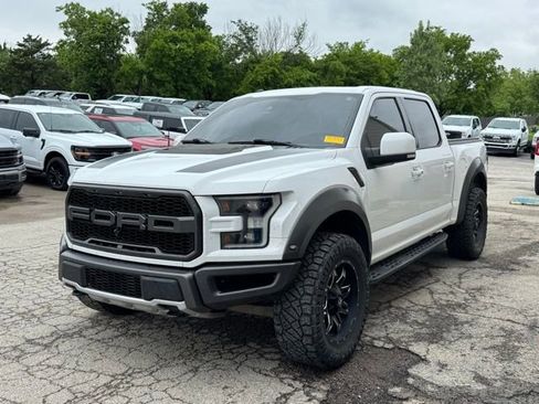 Used 2017 Ford F150 Raptor w/ Equipment Group 802A Luxury AWD/4WD image 2