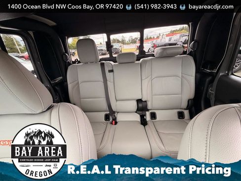 Used 2020 Jeep Gladiator Mojave AWD/4WD image 17