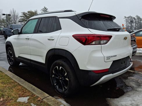 Used 2023 Chevrolet TrailBlazer LT w/ Convenience Package image 4