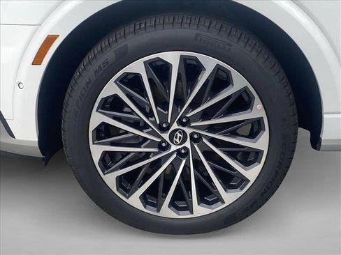 Certified 2026 Hyundai Palisade Calligraphy AWD/4WD image 10
