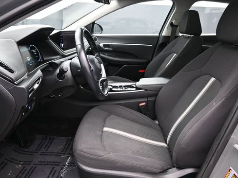 Certified 2023 Hyundai Sonata SEL w/ Convenience Package image 10