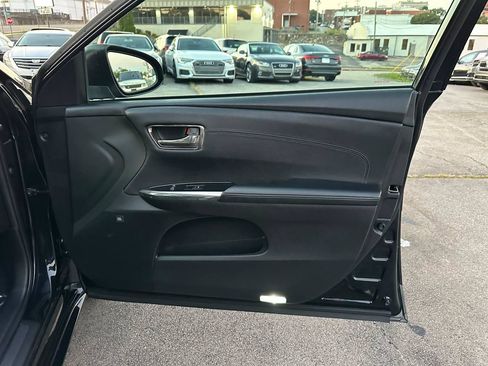 Used 2016 Toyota Avalon Limited FWD image 28
