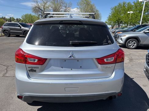 Used 2017 Mitsubishi Outlander Sport ES image 4