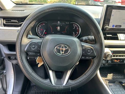 Used 2025 Toyota RAV4 XLE w/ Convenience Package AWD/4WD image 23