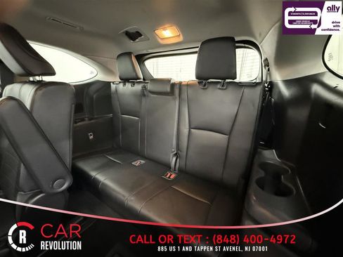 Used 2022 Toyota Highlander XLE image 35