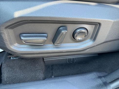 Used 2023 Toyota Sequoia Platinum image 18