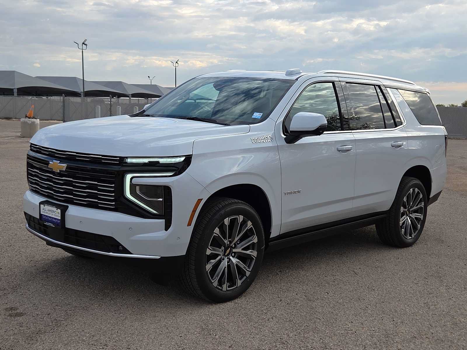 New 2027 Chevrolet Tahoe High Country AWD/4WD image 4